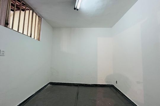 Casa à venda com 5 quartos, 360m² em Serrano, Belo Horizonte