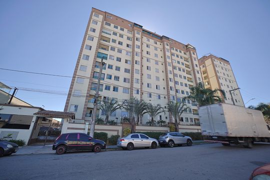 Fachada de apartamento à venda com 2 quartos, 47m² em Jardim Santa Teresinha, São Paulo