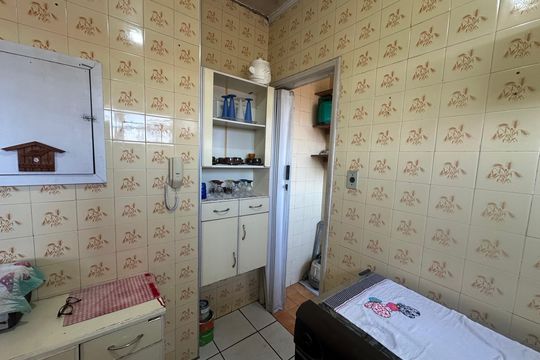 Cozinha de apartamento para alugar com 1 quarto, 60m² em Jardim Independencia, São Vicente