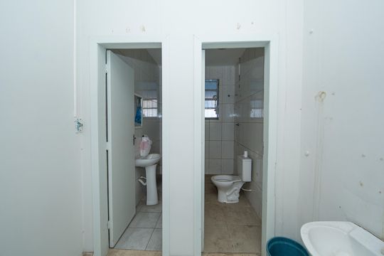 BANHEIRO de casa para alugar com 4 quartos, 170m² em Prado, Belo Horizonte