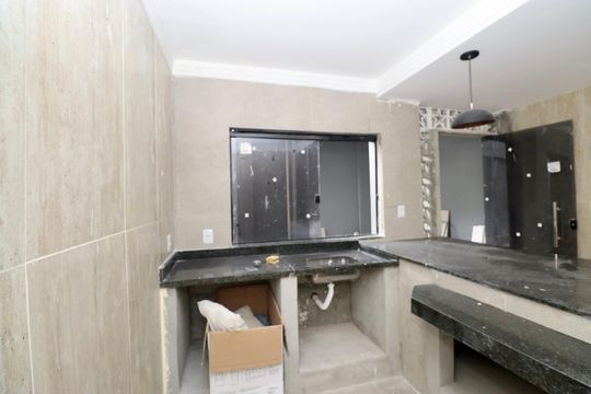 Cozinha de casa de condomínio para alugar com 3 quartos, 120m² em Jardim das Margaridas, Salvador