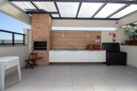 Área comum - Churrasqueira de apartamento para alugar com 1 quarto, 33m² em Irajá, Rio de Janeiro