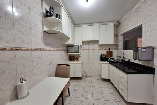Cozinha de apartamento à venda com 3 quartos, 75m² em Santa Terezinha, Santo André