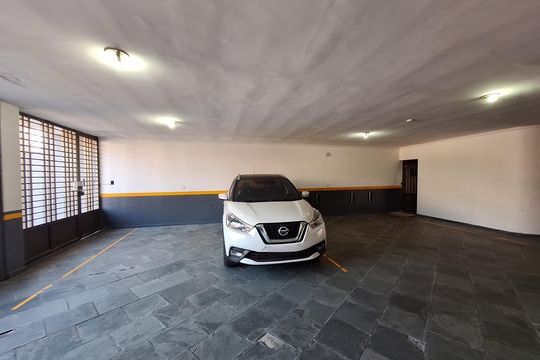 Garagem de apartamento à venda com 3 quartos, 75m² em Santa Terezinha, Santo André