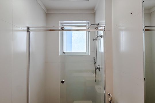 Banheiro da Suíte 3 de apartamento para alugar com 4 quartos, 280m² em Vila Regente Feijó, São Paulo