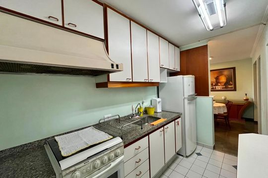 Cozinha de apartamento para alugar com 1 quarto, 75m² em Conceicao, Campinas