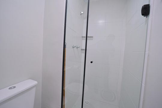 Banheiro de apartamento para alugar com 2 quartos, 40m² em Vila Campanela, São Paulo
