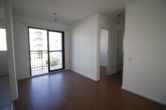 Sala de apartamento para alugar com 2 quartos, 46m² em Barra Olímpica, Rio de Janeiro
