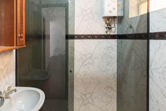 Banheiro de apartamento para alugar com 2 quartos, 76m² em Andaraí, Rio de Janeiro