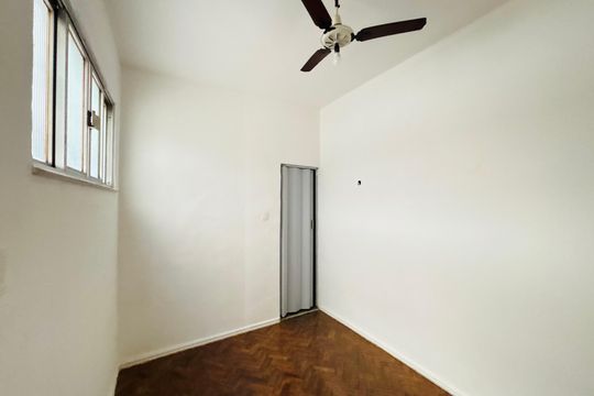 Apartamento para alugar com 2 quartos, 56m² em Copacabana, Rio de Janeiro