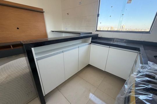 Cozinha de apartamento para alugar com 2 quartos, 45m² em Vila Bela, São Paulo