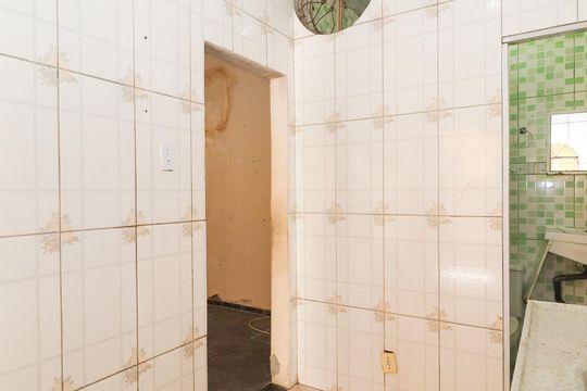 Cozinha de casa à venda com 1 quarto, 42m² em Realengo, Rio de Janeiro