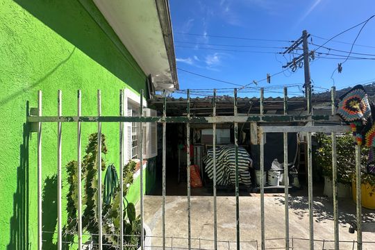Quintal de casa à venda com 4 quartos, 357m² em Jardim Belval, Barueri