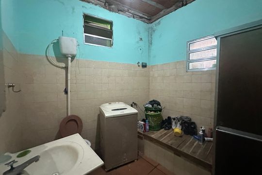 Banheiro de casa à venda com 4 quartos, 357m² em Jardim Belval, Barueri