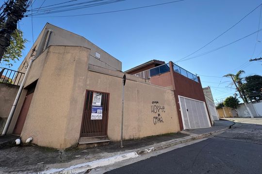 Fachada de casa para alugar com 0 quarto, 100m² em Vila Formosa, São Paulo