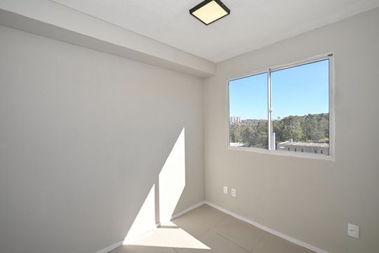 Quarto 1 de apartamento para alugar com 2 quartos, 32m² em Jardim Gilda Maria, São Paulo
