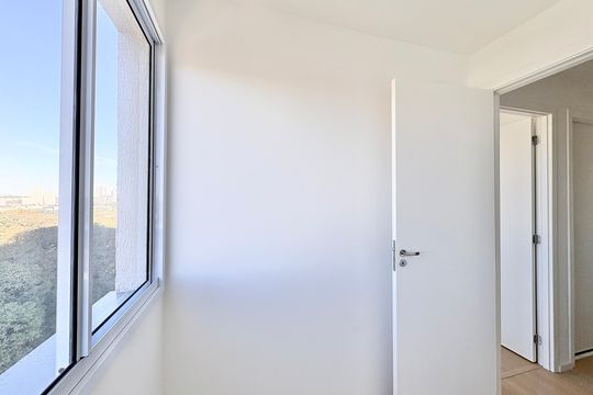 Quarto 2 de apartamento para alugar com 2 quartos, 28m² em Vila Arcadia, São Paulo