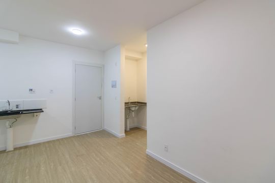 Sala de apartamento para alugar com 2 quartos, 35m² em Centro, Guarulhos