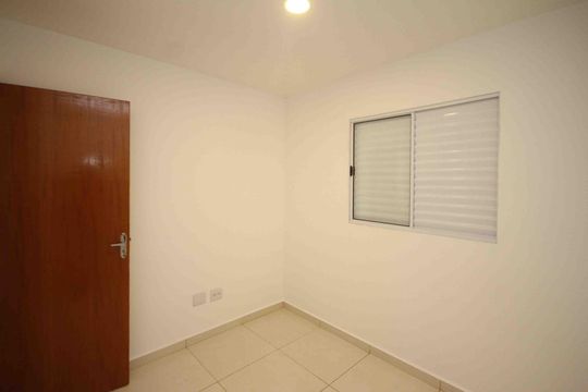 Quarto de apartamento para alugar com 2 quartos, 34m² em Chácara Califórnia, São Paulo
