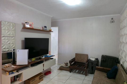 Sala  de casa para alugar com 2 quartos, 72m² em Residencial Parque Cumbica, Guarulhos