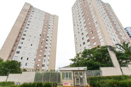 Fachada  de apartamento para alugar com 2 quartos, 40m² em Jardim Helena, São Paulo