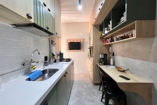 Cozinha de apartamento à venda com 2 quartos, 81m² em Copacabana, Rio de Janeiro