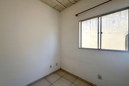 Quarto 1 de apartamento para alugar com 2 quartos, 40m² em Parque Xangri-lá, Contagem