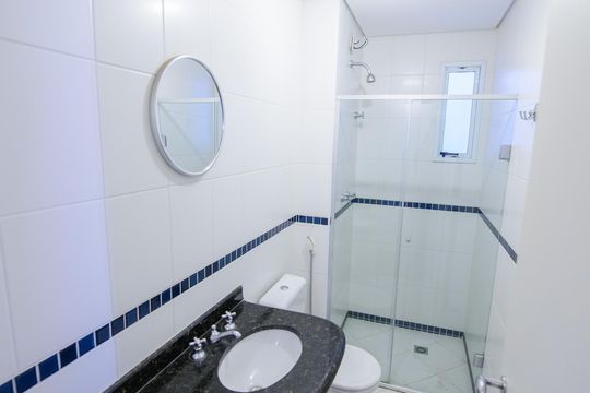 Lavabo 2 de apartamento para alugar com 3 quartos, 297m² em Centro, Taubaté