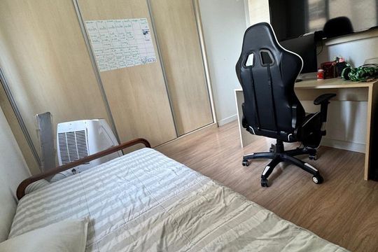 Quarto de apartamento à venda com 2 quartos, 86m² em Jardim Flor da Montanha, Guarulhos