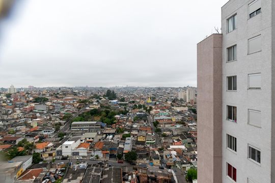Vista da Sala  de apartamento para alugar com 2 quartos, 35m² em Vila Mira, São Paulo