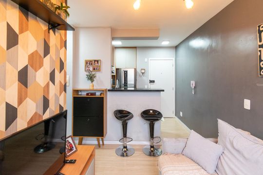 Sala  de apartamento para alugar com 2 quartos, 35m² em Vila Mira, São Paulo