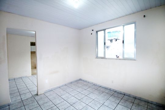 Sala de Estar de casa para alugar com 1 quarto, 128m² em Penha, Rio de Janeiro
