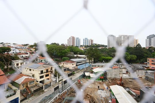 quarto 2 vista de apartamento para alugar com 2 quartos, 29m² em Vila Sonia, São Paulo