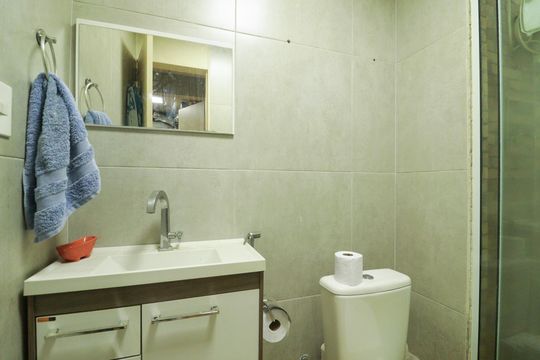 Banheiro de apartamento à venda com 2 quartos, 45m² em Mandaqui, São Paulo