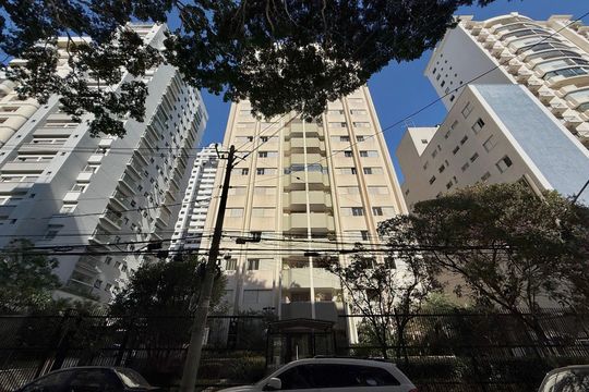 Fachada de apartamento à venda com 3 quartos, 215m² em Brooklin, São Paulo