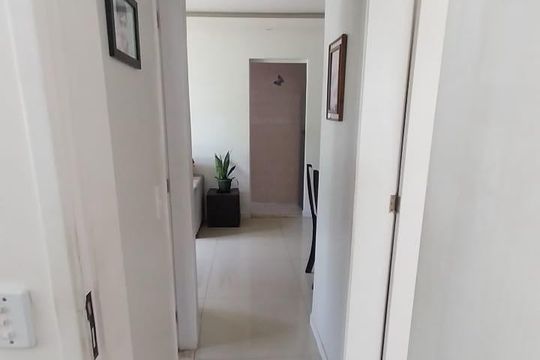 Corredor de apartamento à venda com 2 quartos, 60m² em Portuguesa, Rio de Janeiro