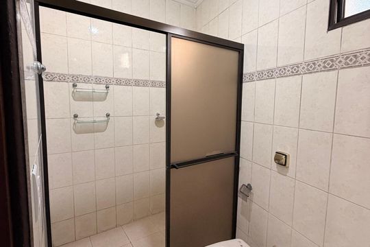 Banheiro Social de casa à venda com 2 quartos, 160m² em Vila Sao Paulo, Jundiaí