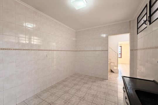 Cozinha de casa à venda com 2 quartos, 160m² em Vila Sao Paulo, Jundiaí