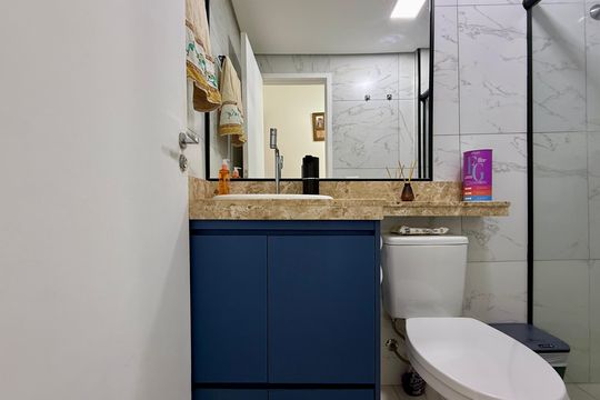 Banheiro de apartamento à venda com 2 quartos, 52m² em Jardim Sao Luiz, São Paulo