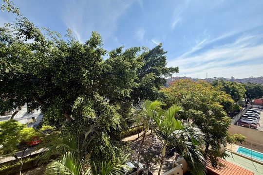 Vista Quarto 2 de apartamento à venda com 2 quartos, 52m² em Jardim Sao Luiz, São Paulo
