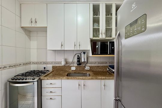 Cozinha de apartamento à venda com 2 quartos, 52m² em Jardim Sao Luiz, São Paulo