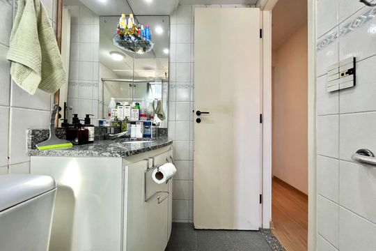 Banheiro de apartamento à venda com 2 quartos, 65m² em Vila Mascote, São Paulo