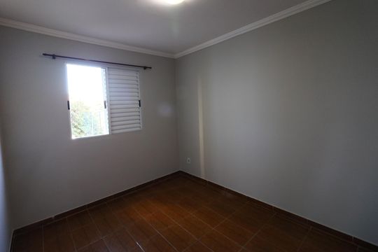 Quarto 2 de apartamento para alugar com 2 quartos, 52m² em Padroeira, Osasco
