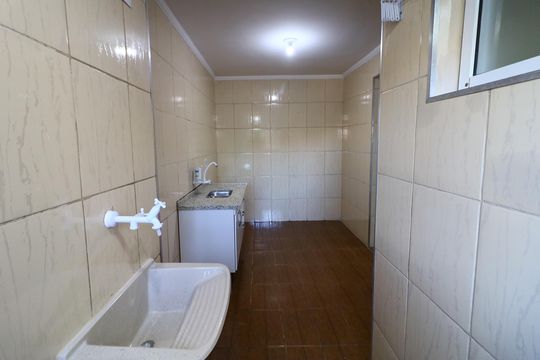 Cozinha e Área de Serviço de apartamento para alugar com 2 quartos, 52m² em Padroeira, Osasco
