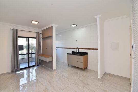 Apartamento para alugar com 2 quartos, 60m² em Cajuru, Curitiba