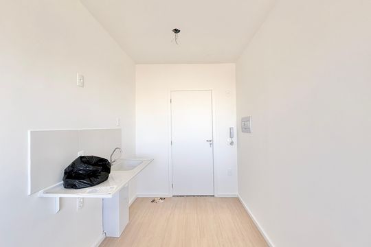 Cozinha de kitnet/studio para alugar com 1 quarto, 17m² em Freguesia do Ó, São Paulo