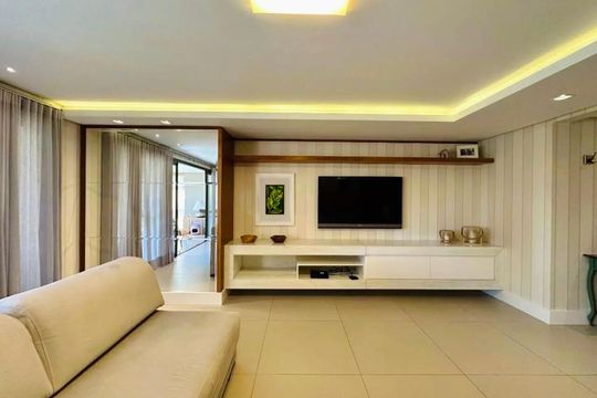 Apartamento à venda com 3 quartos, 228m² em Centro, Canoas