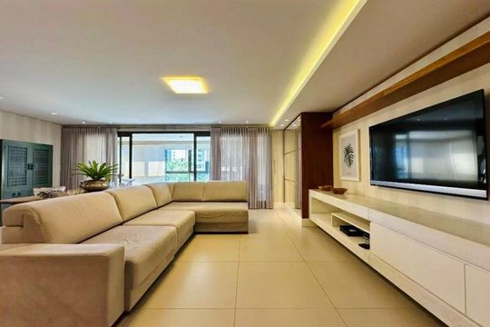 Apartamento à venda com 3 quartos, 228m² em Centro, Canoas