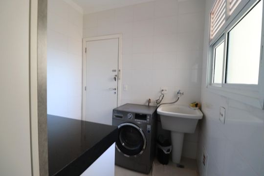 Área de serviço  de apartamento para alugar com 3 quartos, 200m² em Jardim Nova Alianca Sul, Ribeirão Preto