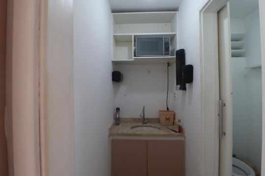 Banheiro  de apartamento para alugar com 1 quarto, 40m² em Centro, Ribeirão Preto